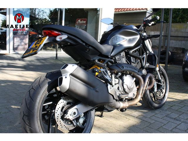 ducati - monster-821