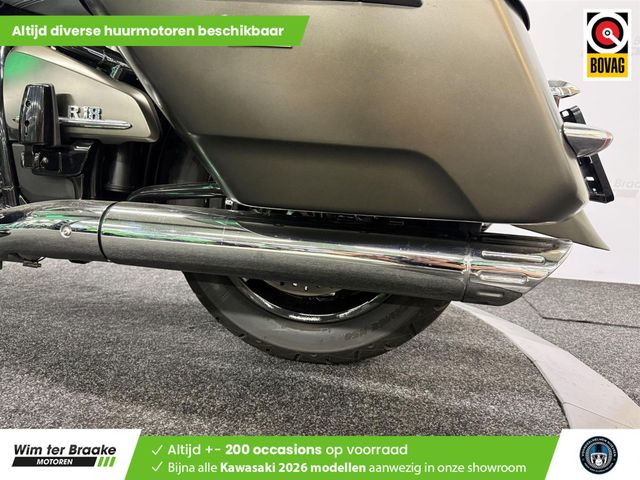 bmw - r-18-b