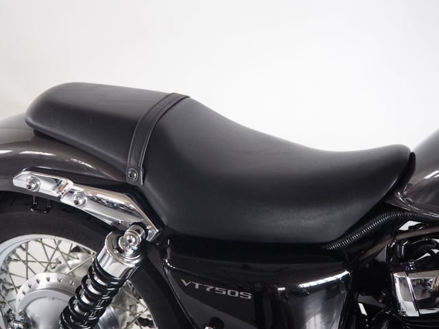 honda - vt-750-s-shadow