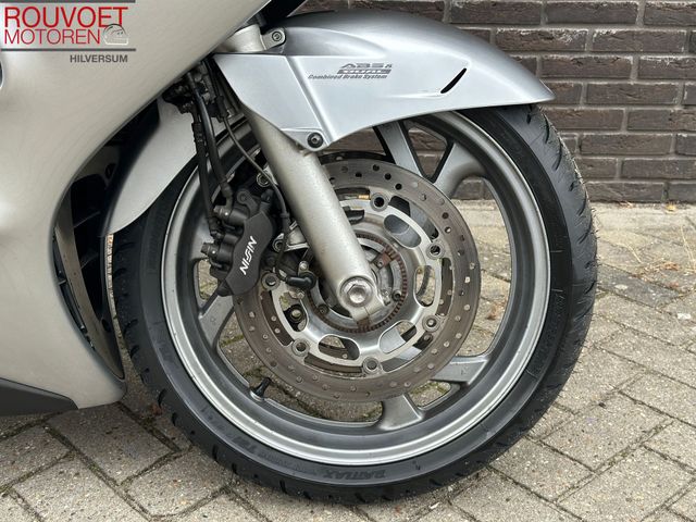 honda - st-1300-pan-european-abs