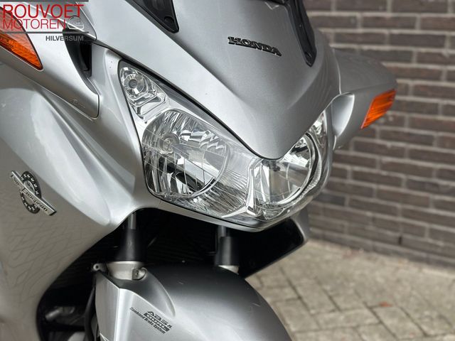 honda - st-1300-pan-european-abs