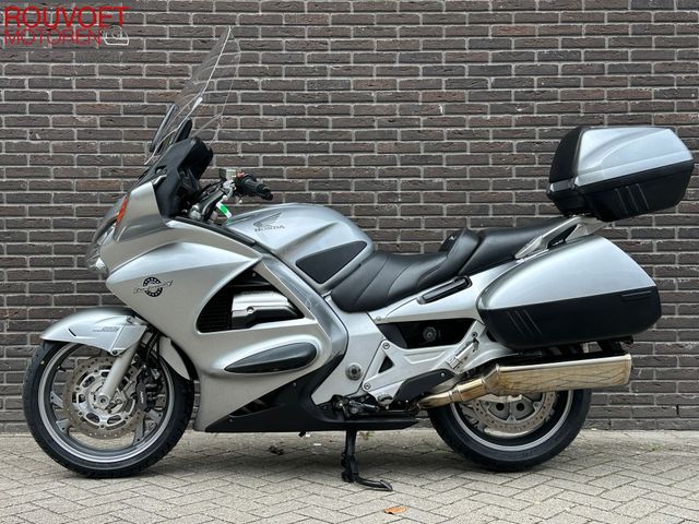 honda - st-1300-pan-european-abs