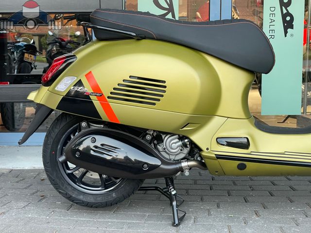 vespa - gts-supersport-300-ie-abs