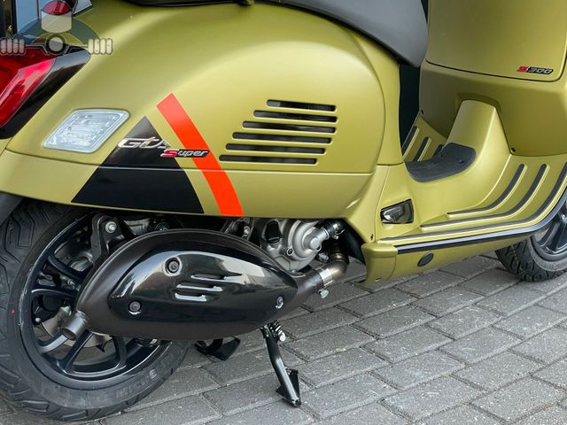 vespa - gts-supersport-300-ie-abs