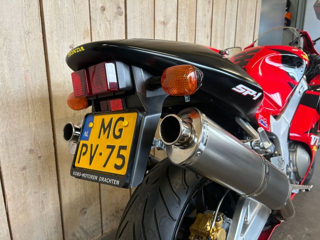 honda - vtr-1000-sp-1