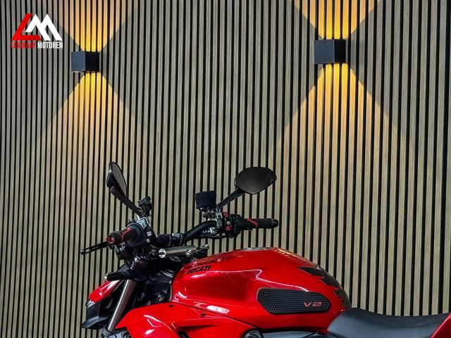 ducati - streetfighter-v2