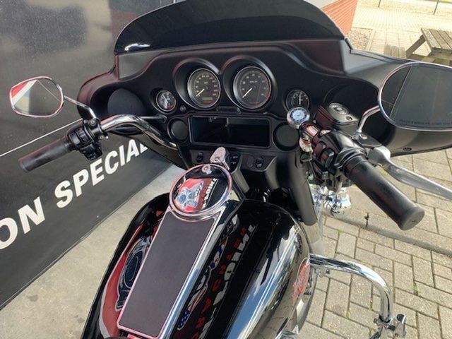 harley-davidson - electra-glide-standard-flhti