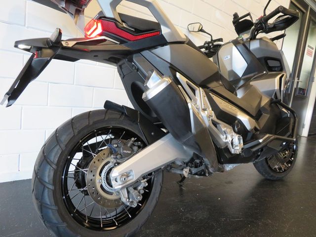 honda - x-adv