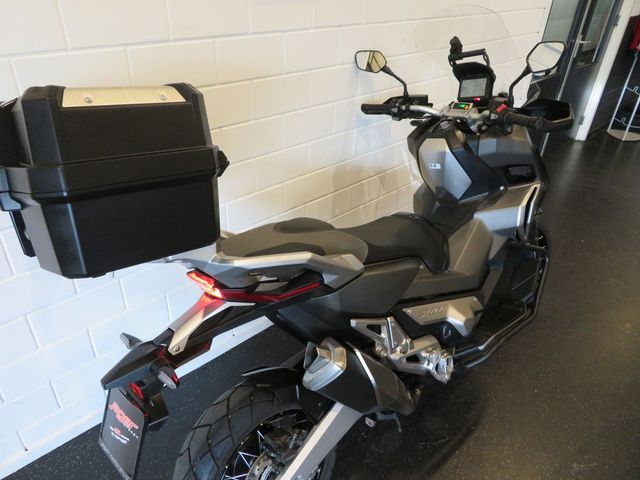 honda - x-adv