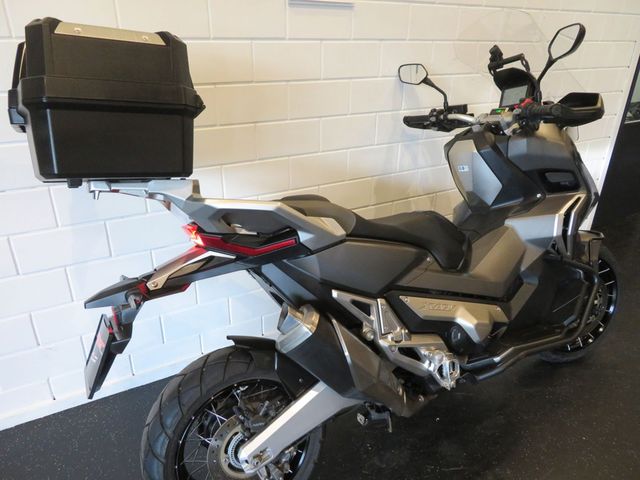 honda - x-adv