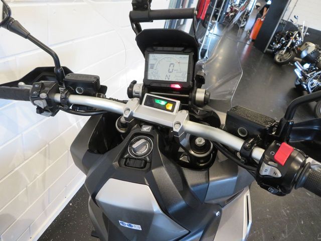 honda - x-adv