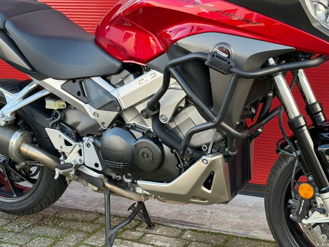 honda - vfr-800-x-crossrunner-abs