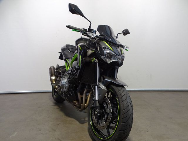 kawasaki - z900