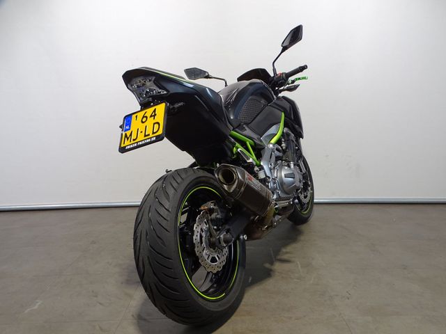 kawasaki - z900