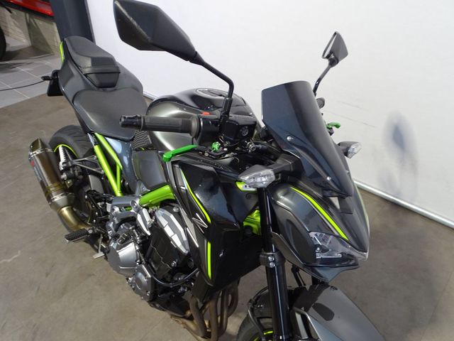 kawasaki - z900