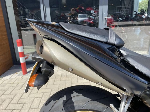 yamaha - yzf-r1-sp