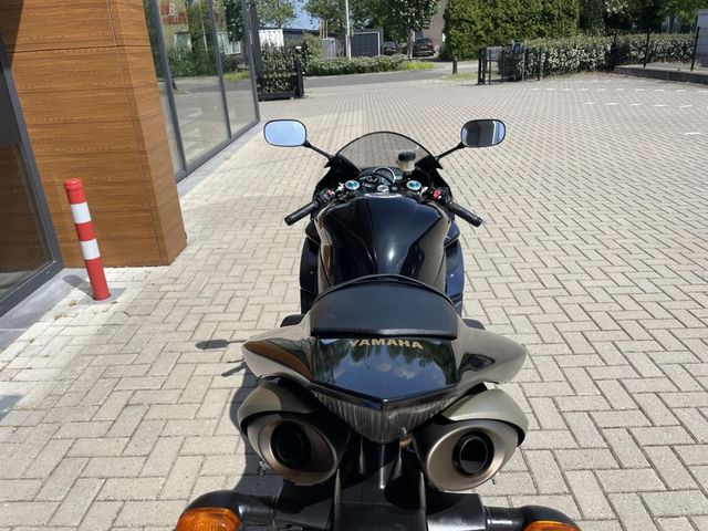 yamaha - yzf-r1-sp