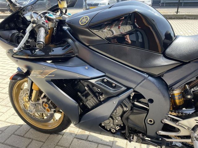 yamaha - yzf-r1-sp