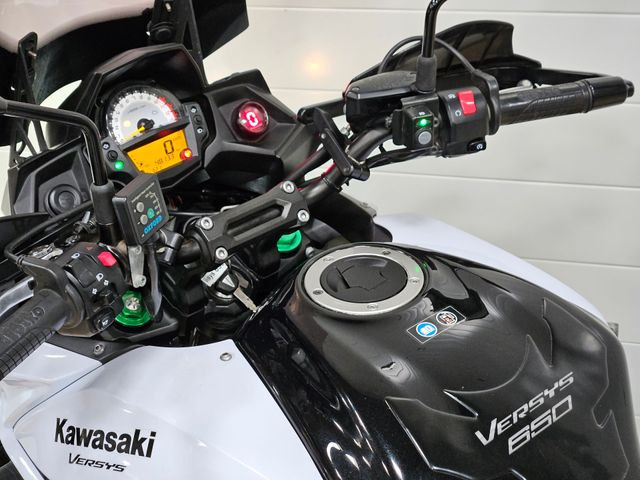 kawasaki - versys-650-grand-tourer