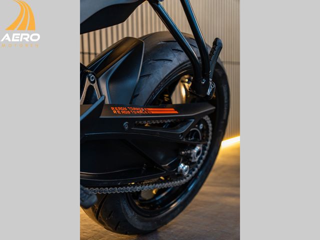 ktm - 790-duke