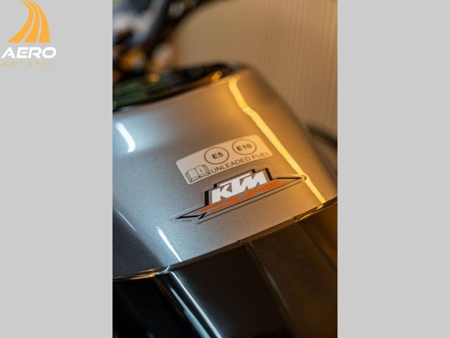 ktm - 790-duke