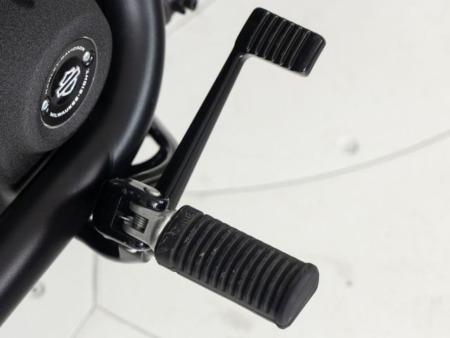 harley-davidson - street-bob-114-fxbbs