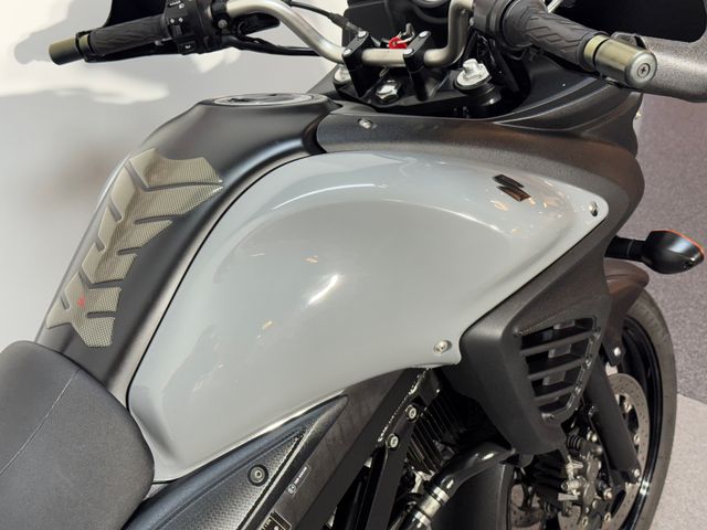suzuki - v-strom-650-abs