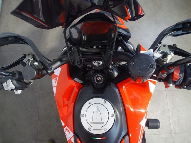 ducati - hypermotard-950-rve