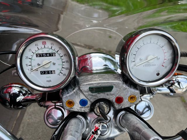 yamaha - xv-750-virago