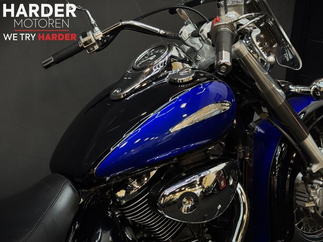 suzuki - vl-800-volusia