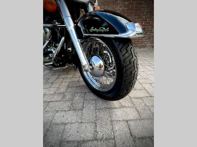 harley-davidson - heritage-softail-classic-flstc