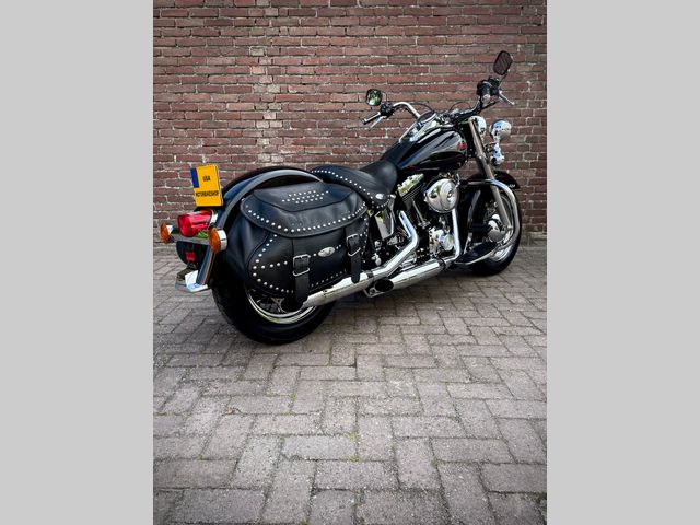 harley-davidson - heritage-softail-classic-flstc