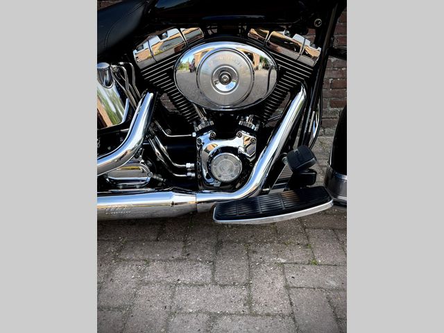 harley-davidson - heritage-softail-classic-flstc