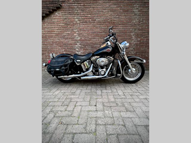 harley-davidson - heritage-softail-classic-flstc
