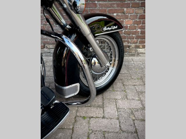 harley-davidson - heritage-softail-classic-flstc