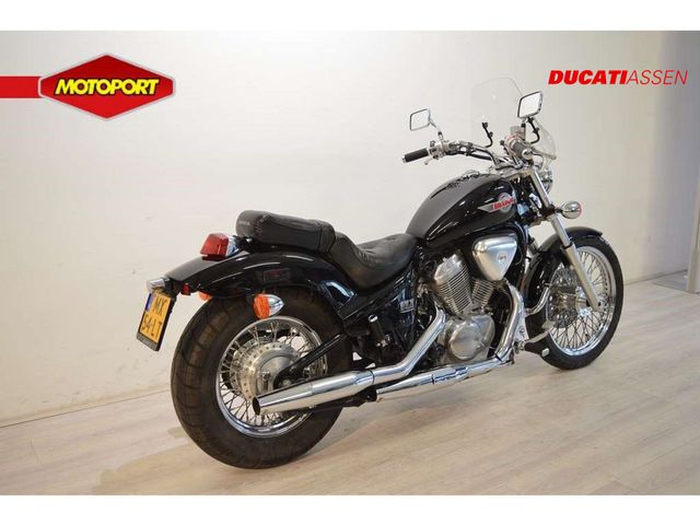 honda - vt-600-c-shadow--vlx-