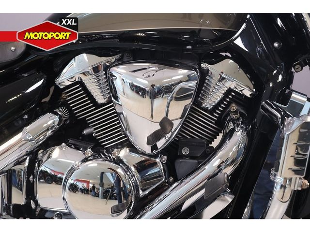 suzuki - c-1800-lc-intruder