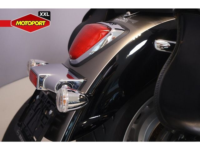 suzuki - c-1800-lc-intruder