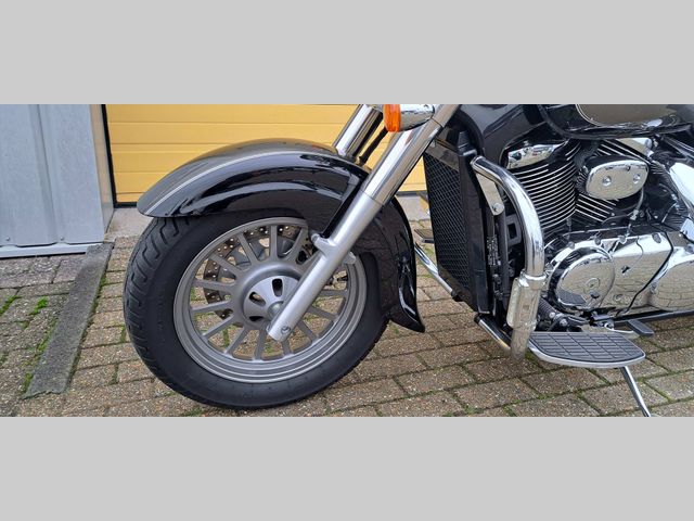 suzuki - c-800-intruder-classic