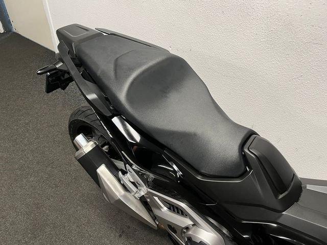 honda - forza-750