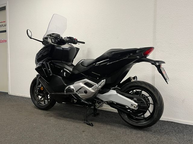 honda - forza-750