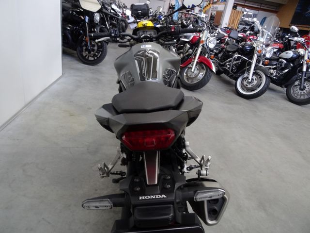 honda - cb-750-hornet