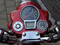 Royal Enfield Classic 350 2026 nieuw – foto 14 van 15
