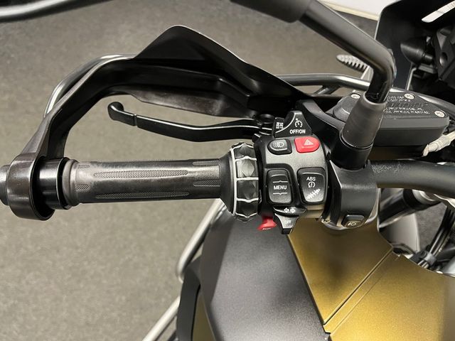 bmw - r-1250-gs-adventure