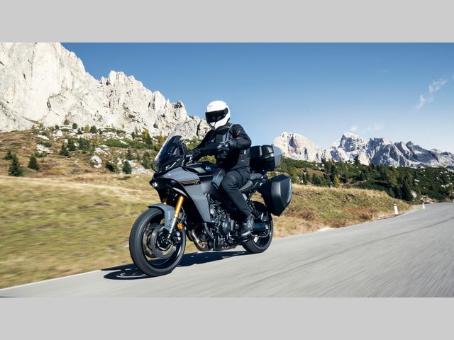 yamaha - tracer-9-gt--