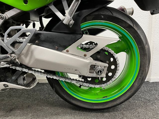 kawasaki - zxr-750