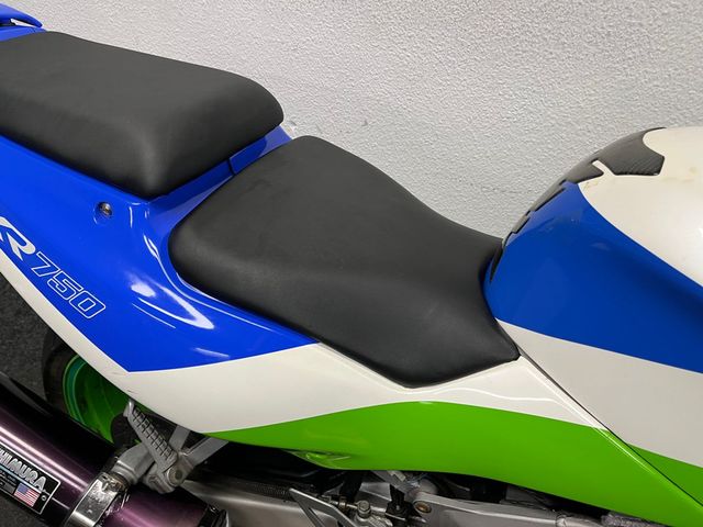 kawasaki - zxr-750