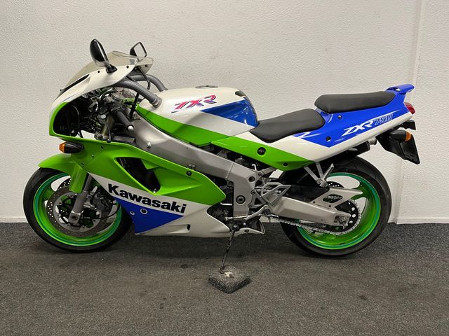 kawasaki - zxr-750