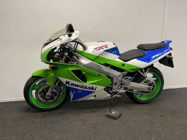 kawasaki - zxr-750