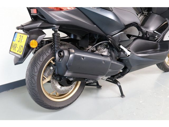 yamaha - x-max-300-tech-max